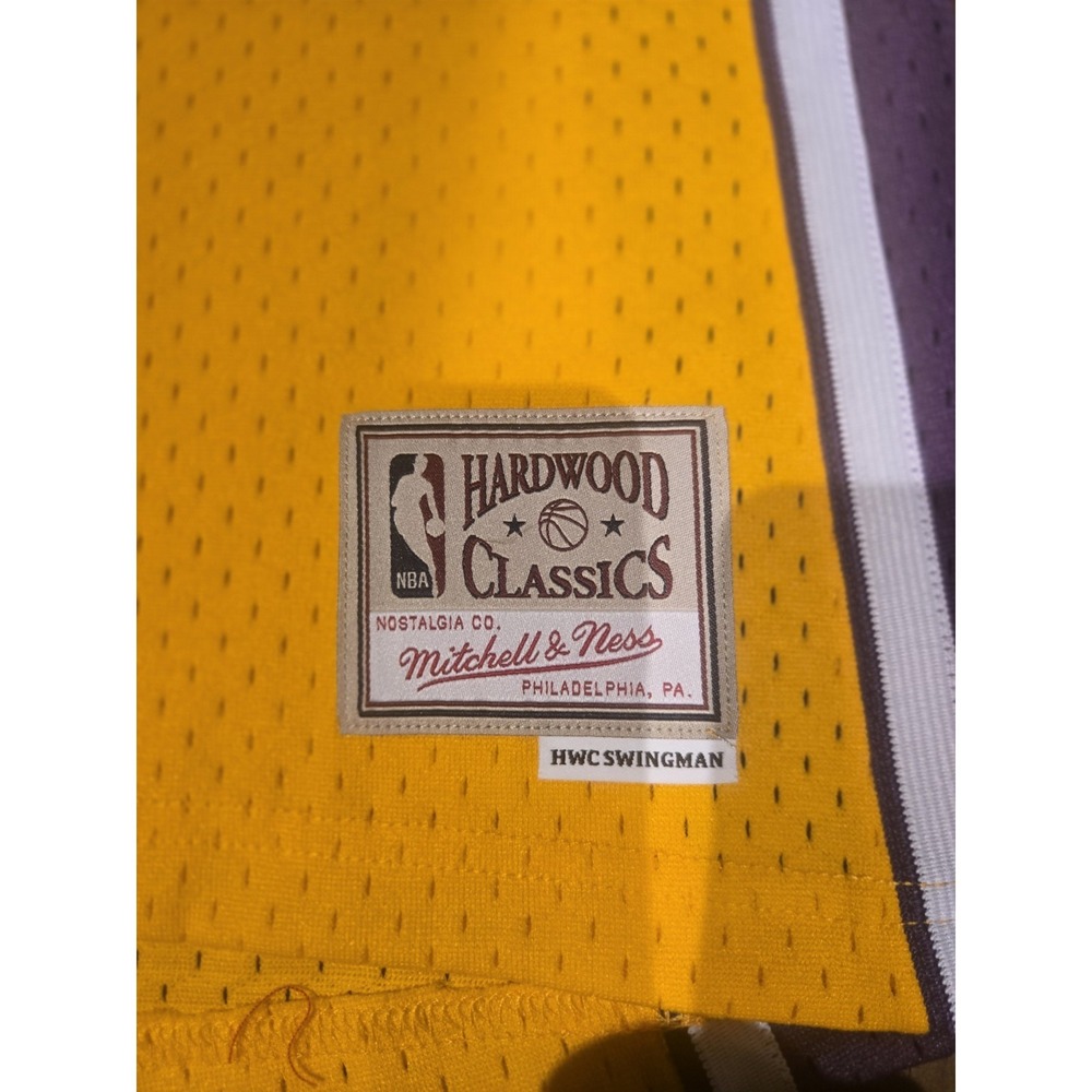 NWT Mitchell & Ness Lakers Shaquille O'Neal #34 Swingman Jersey Women's S - Picture 3 of 5